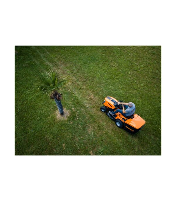 Tracteur tondeuse 352 cm³ - 84 cm - 3500 m² - Transmission manuelle - Villager VT 845
